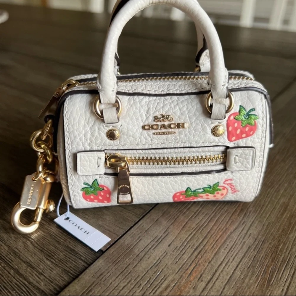 🍓COACH🍓MINI🍓CHARM🍓 - Picture 3 of 16